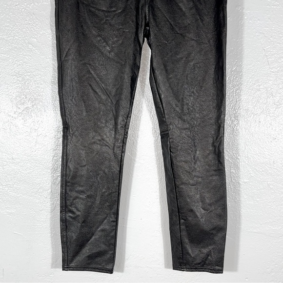 SPANX Women's Faux Leather-Like Ankle Skinny Pants - Black - Sz-M Petite (B404) - Picture 3 of 10